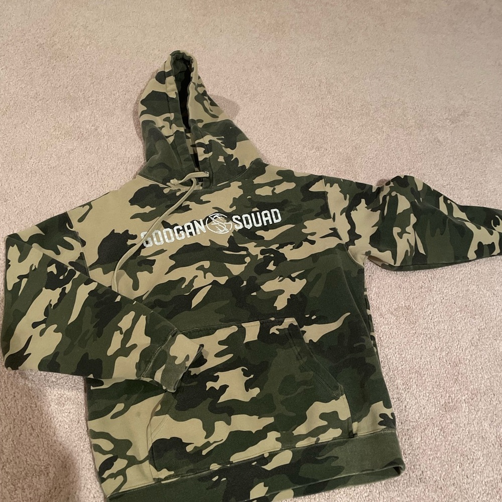 GOOGAN squad sweatshirt size M